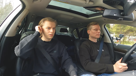 DOTA2与怪猎首次联动 6款狩猎套装上线